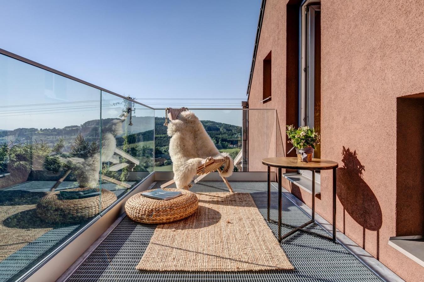 Wellness Apartmany Cesky Raj & Biokolna Lomnice nad Popelkou Bagian luar foto
